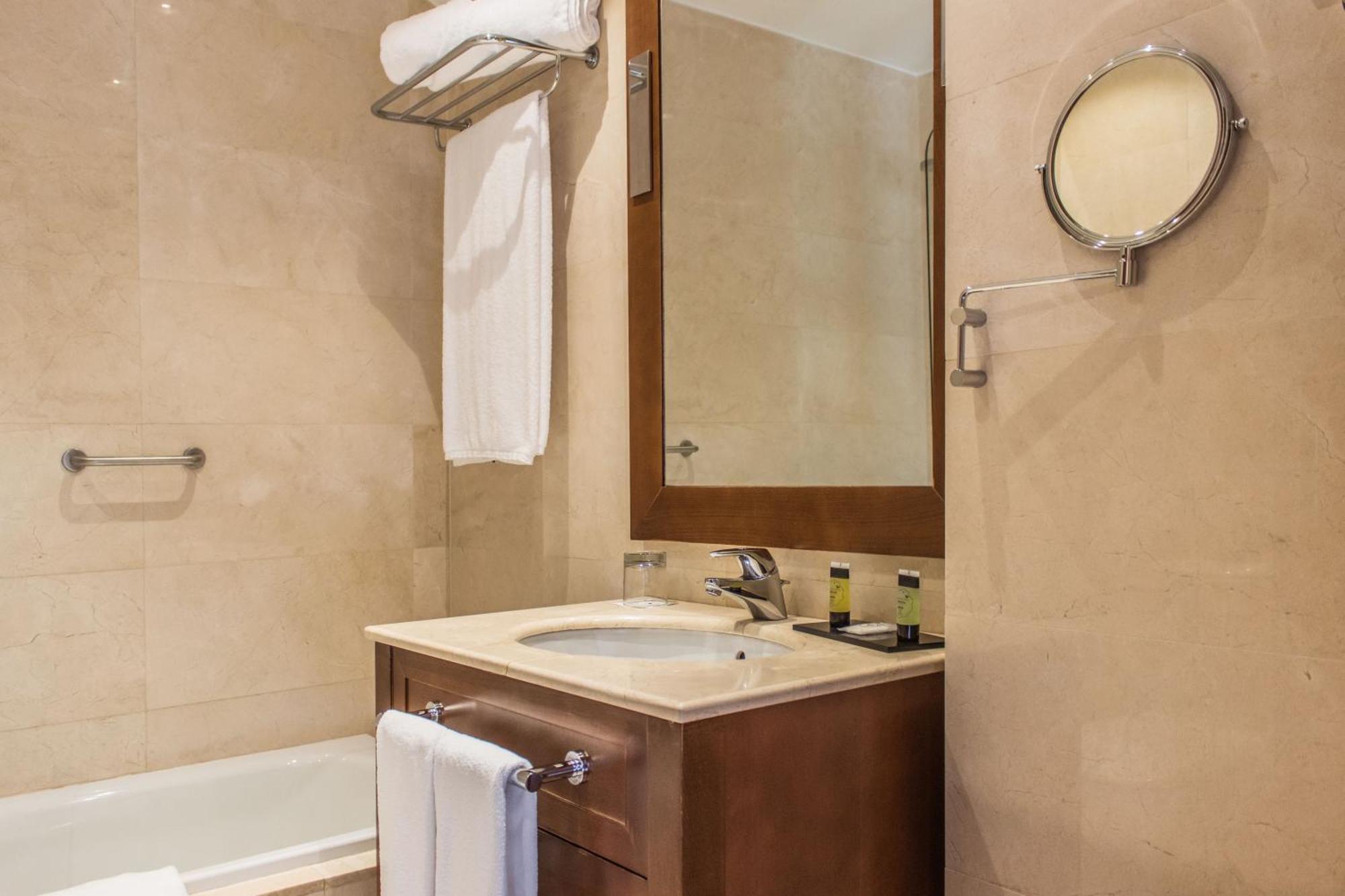 פלנסיה Eurostars Diana Palace מראה חיצוני תמונה